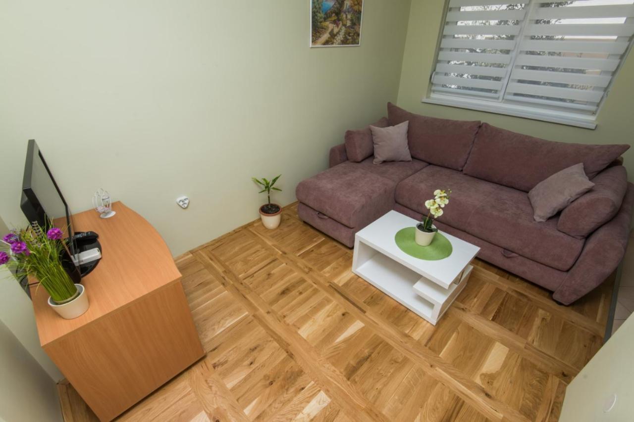 Apartman Na Stanovima Задар Экстерьер фото